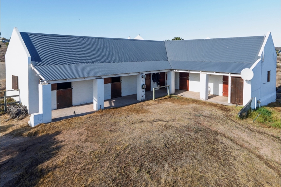 5 Bedroom Property for Sale in Long Acres Country Estate Western Cape